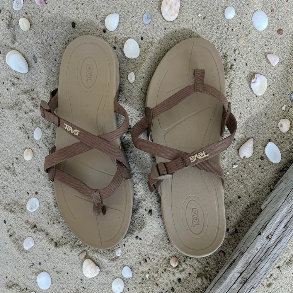Teva Ascona Sandals 9.5 Brown Strappy Adjustable Arch Support Comfort Walking - Picture 2 of 11